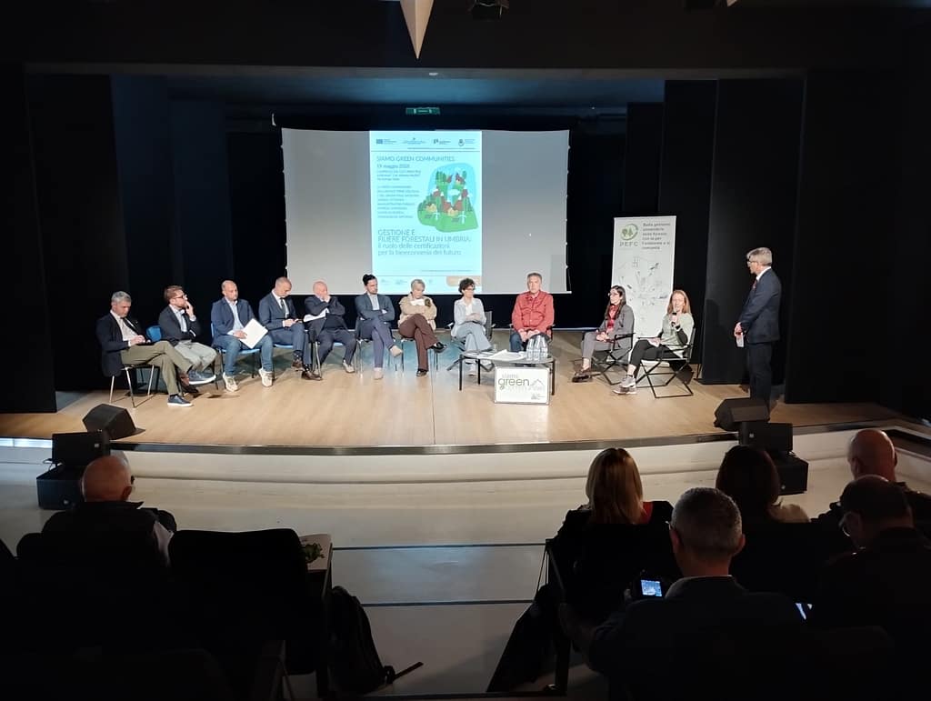 Il Manifesto di Campello: dieci punti su strategie e strumenti per rilanciare il comparto foresta-legno in Umbria 2 19 maggio 2026 Campello sul Clitunno tavola rotonda