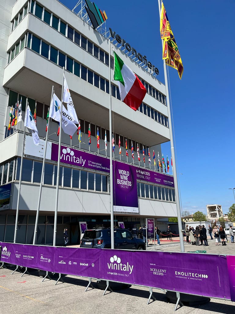 La certificazione forestale nel settore vitivinicolo. PEFC al Vinitaly 1 WhatsApp Image 2025 04 14 at 15.44.52